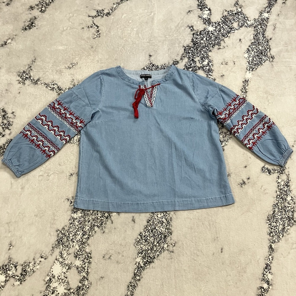 Brooke Shields Top Womens Large Chambray Embroidered‎ Peasant Boho Tassel